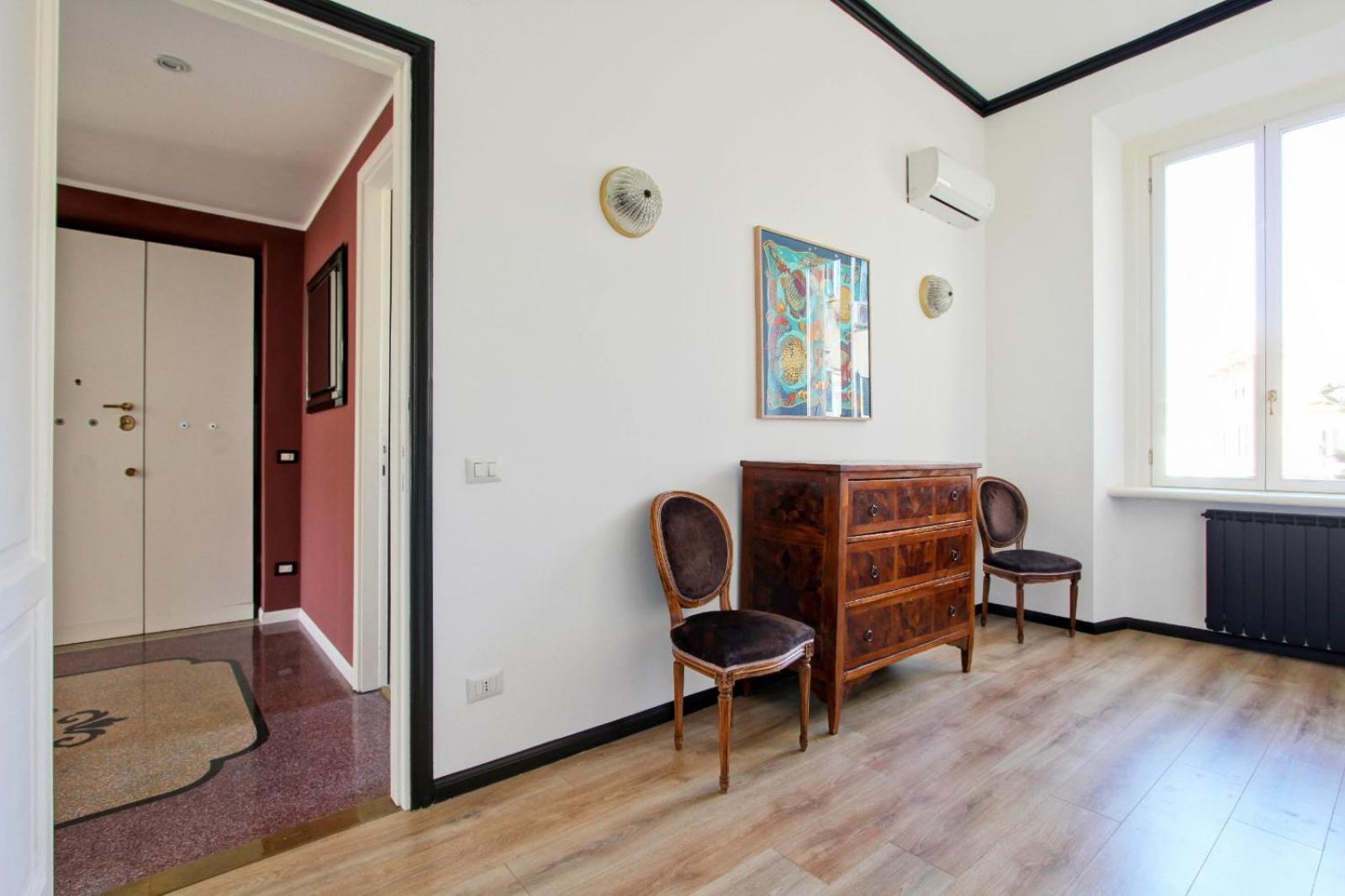 Tibullo ,Classico Ed Elegante Appartamento Řím Exteriér fotografie